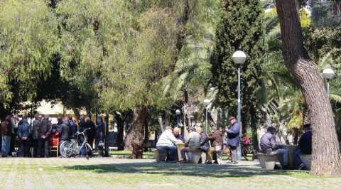 Bari, piazza Garibaldi: quell'antico, verde e "irrisolto" punto di ritrovo cittadino